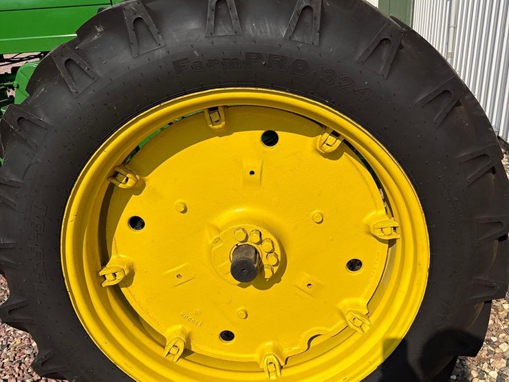 john-deere-70-image-8