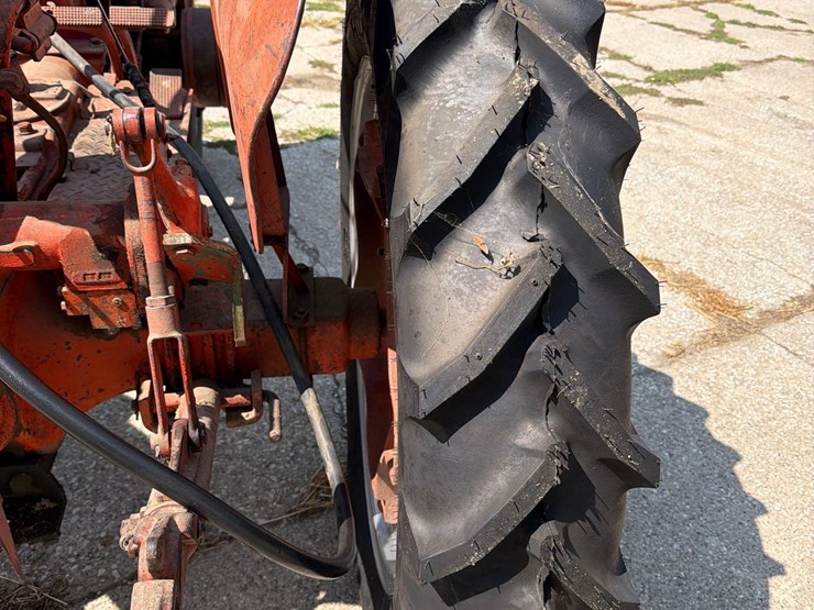 case-vac-tractor-image-18