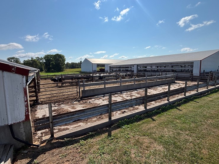 #60000-•-29.92-acre-farm-with-home,-barns-&-outbuildings-image-113