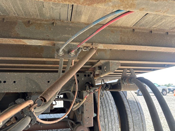 utility-van-image-19