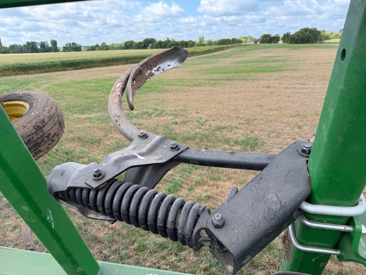 john-deere-2430-image-57
