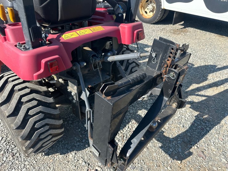 2021-massey-ferguson-1805-image-43