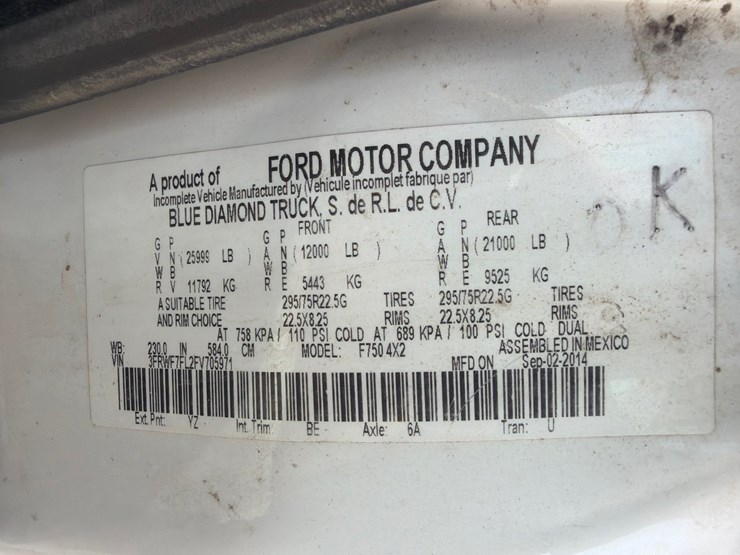 2015-ford-f750-image-21