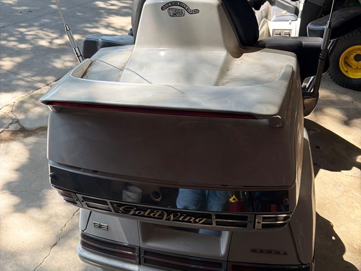 1994-honda-goldwing-motorcycle-image-9