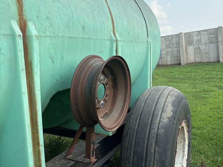 1500-gallon-portable-water-tank-trailer-w/-pump-image-15
