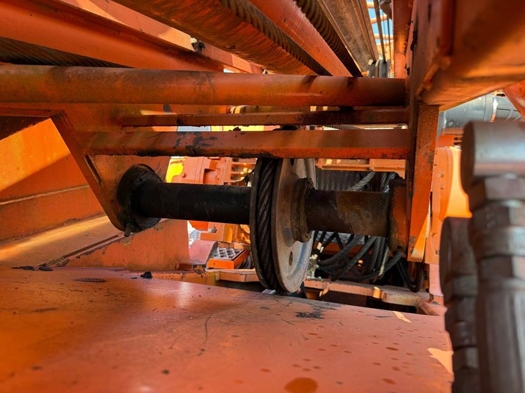 #2470-•-2002-tor-truck-dr-4280-crane-truck-image-120