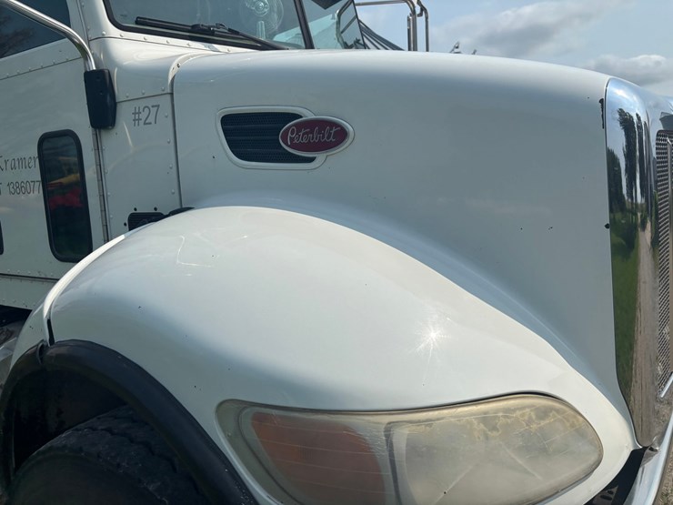 #2289-•-2006-peterbilt-tandem-axle-dump-truck-image-20