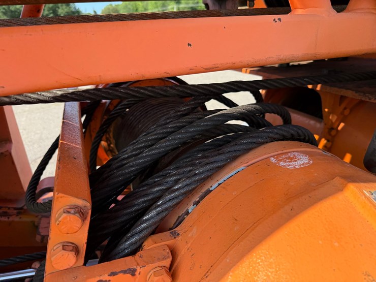 #2470-•-2002-tor-truck-dr-4280-crane-truck-image-94