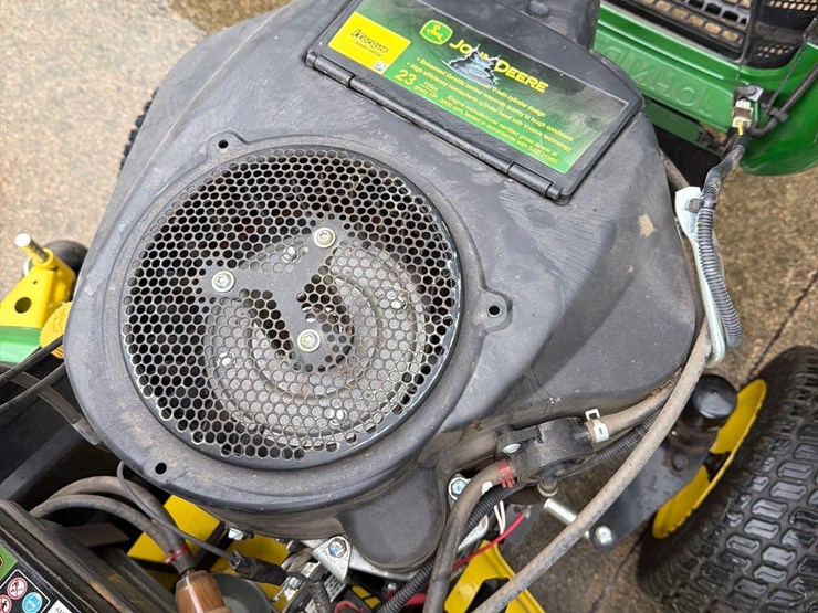 2021-john-deere-x390-image-9