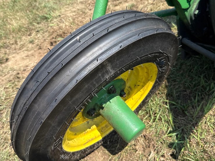 john-deere-3-bottom-plow-image-5