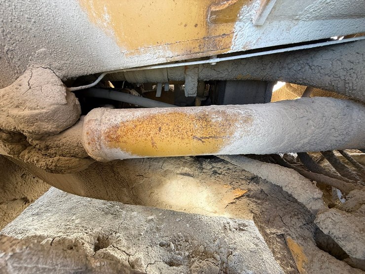 caterpillar-988-image-30
