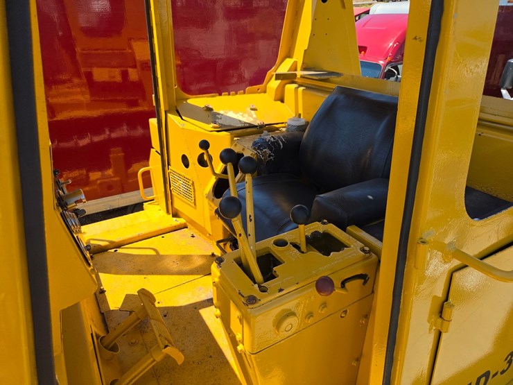 #61383-•-1988-fiat-allis-30-dozer-image-47