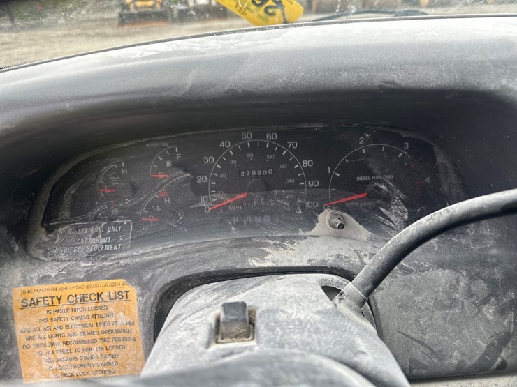 2001-ford-f450-image-29