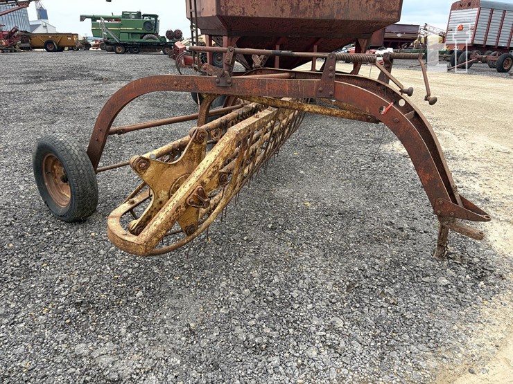new-holland-56-image-4
