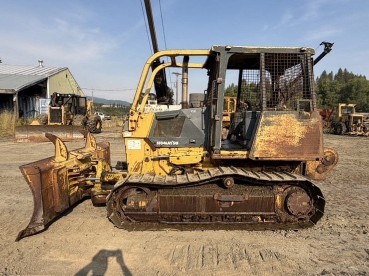 2004-komatsu-d39ex-21-image-2