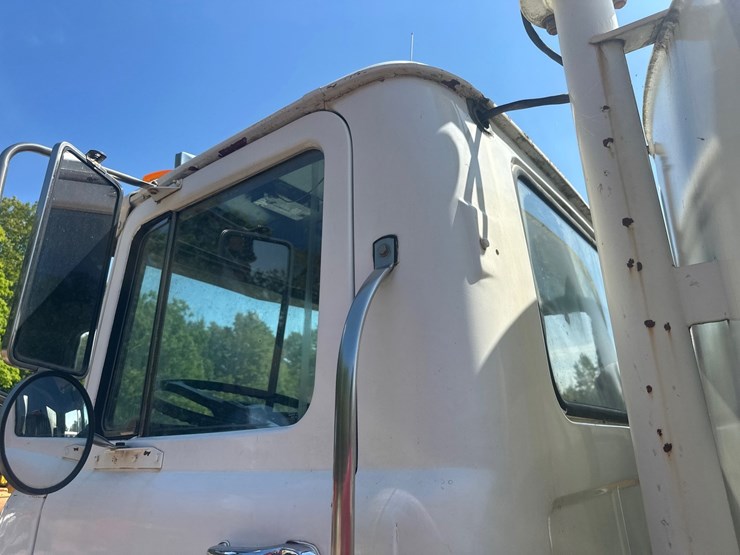 mack-dm685s-image-13