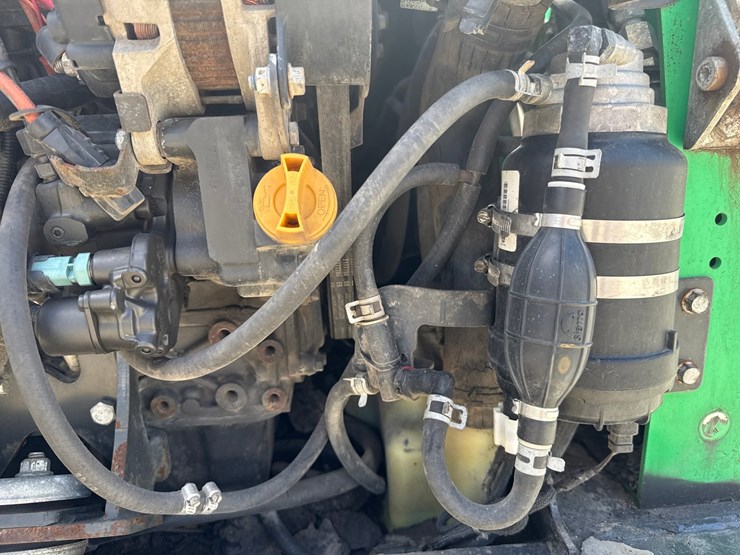 2019-bobcat-t550-image-33