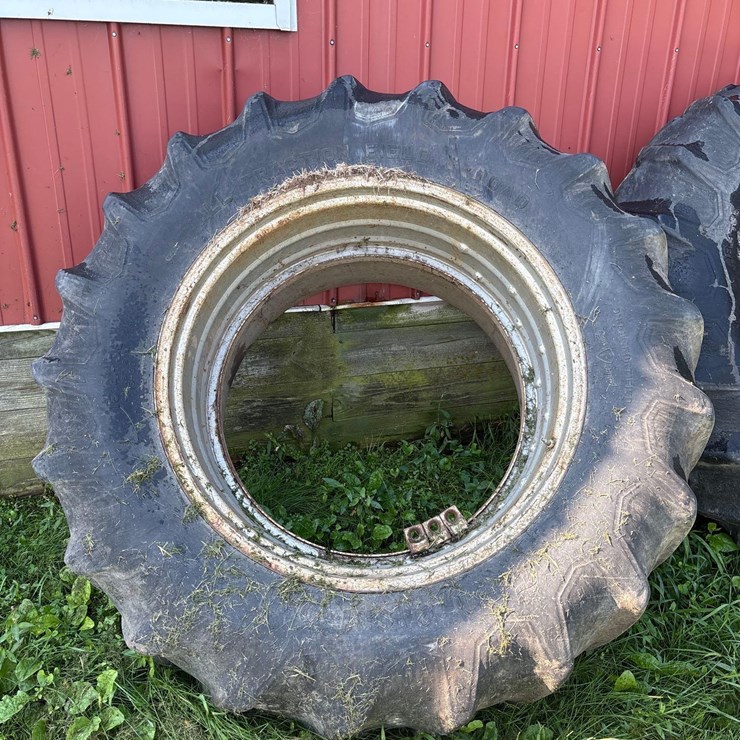JOHN DEERE 4430