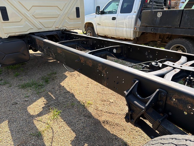 2003-international-durastar-4400-image-10