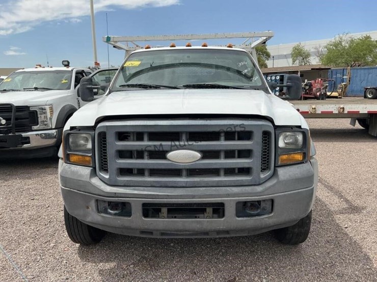 2006-ford-f450-image-2