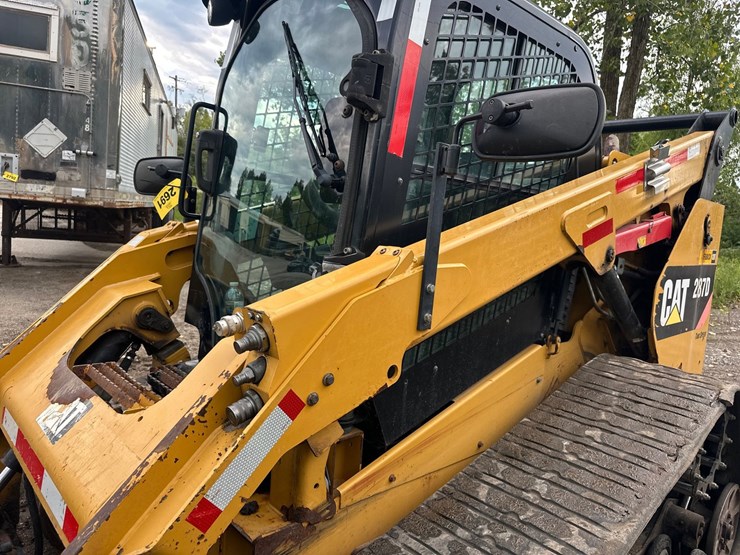 caterpillar-287d-image-21