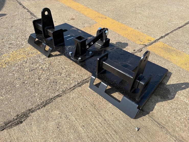 heavy-duty-skidloader-3pt-back-plate-image-1