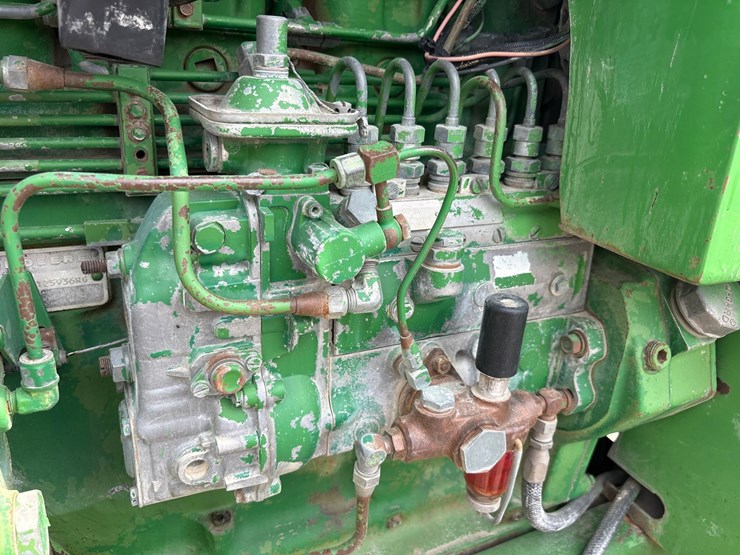 john-deere-4640-image-32