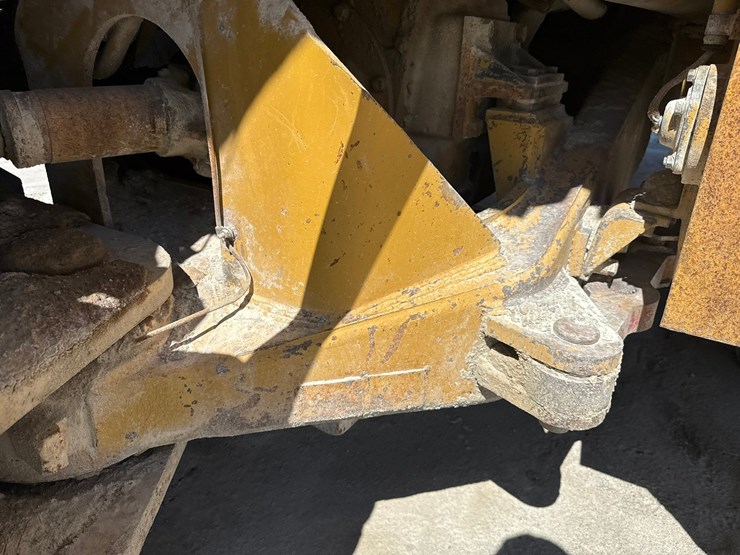 caterpillar-988-image-64