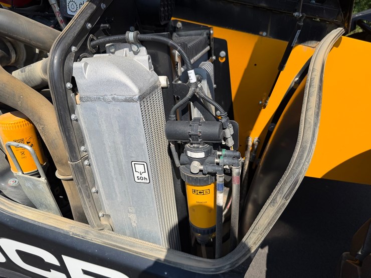 2024-jcb-509-42-image-51