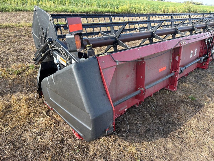 2005-case-ih-1020-image-10