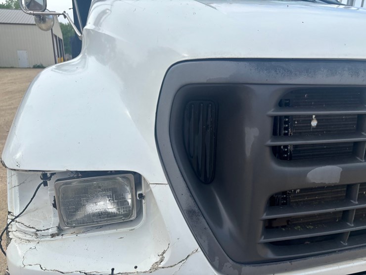 2000-ford-2000-image-17