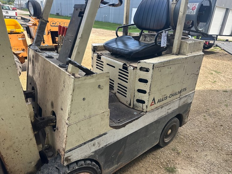 #3105-•-allis-chalmers-acc30-forklift-image-21