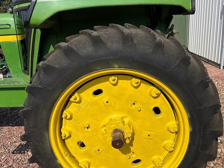 1974-john-deere-4030-image-13