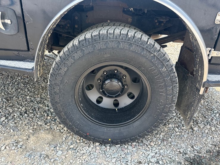 2019-ford-f350-image-65