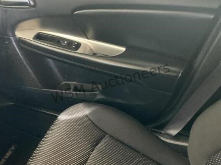 2016-dodge-journey-image-20