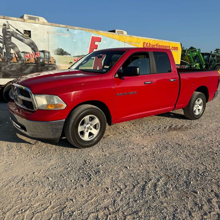 2012 DODGE 1500