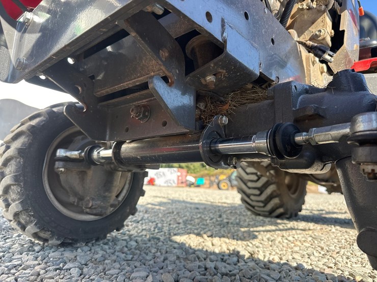 2021-massey-ferguson-1805-image-70