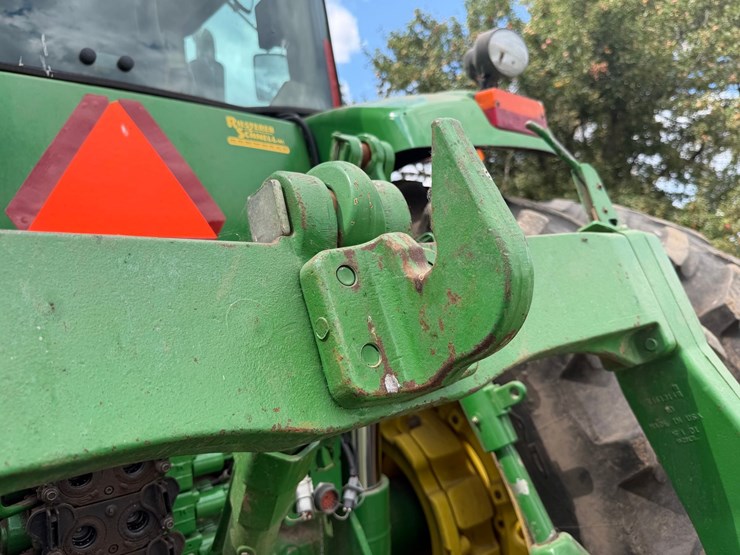 john-deere-8130-image-40