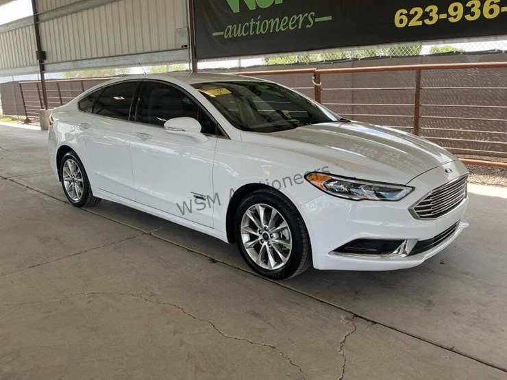 2018-ford-fusion-energie-sdn-image-2