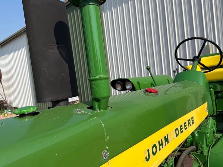 john-deere-530-image-23