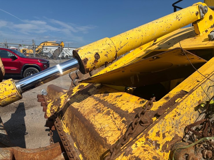 2015-bomag-bc572-1172-image-87