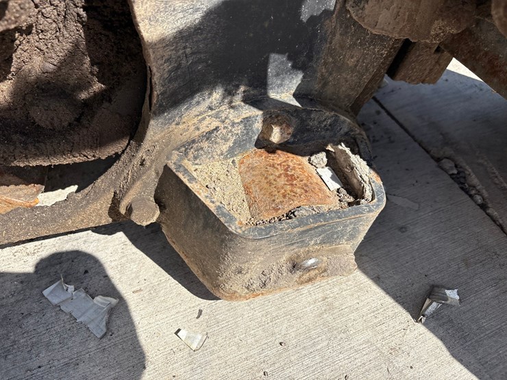 #5462-•-john-deere-cp24c-skid-steer-planer-attachment-image-24