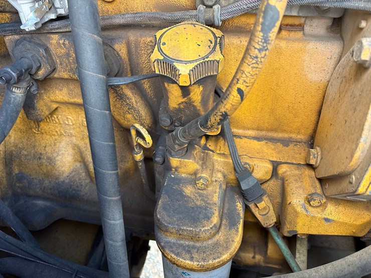 deere-444h-image-49