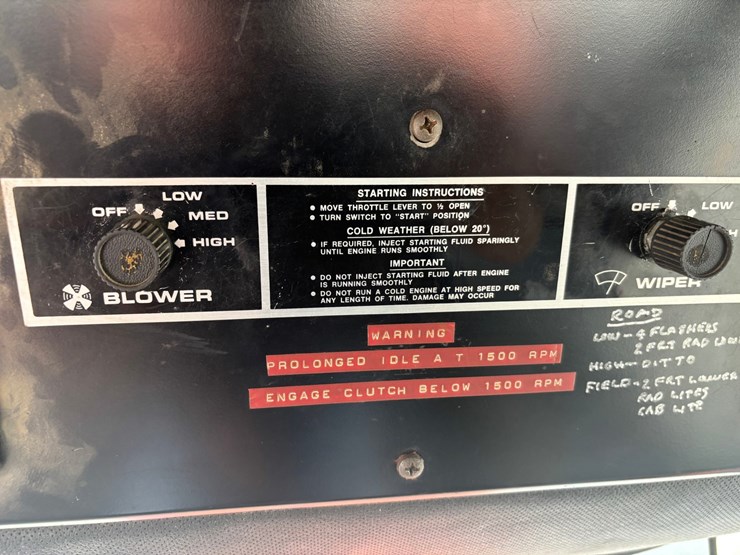1983-massey-ferguson-4900-image-61