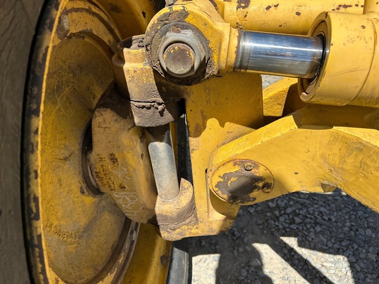 komatsu-gd650a-image-19