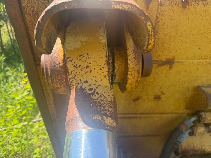caterpillar-d9r-image-14