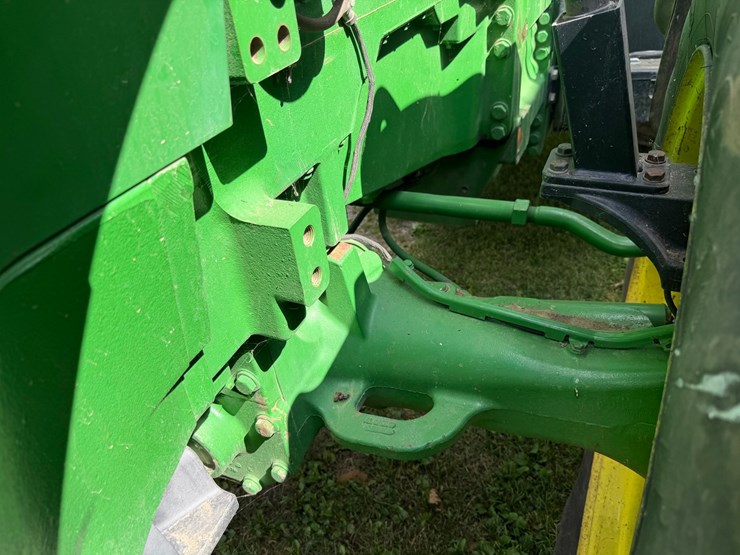 john-deere-8130-image-13