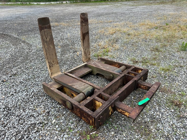 #4003-•-approx-40"-loader-forks-image-4