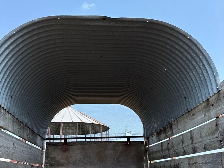 s&w-200-power-wagon-rear-unload-silage-wagon-image-9