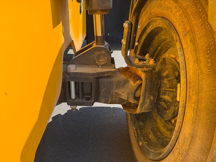 2024-jcb-509-42-image-93